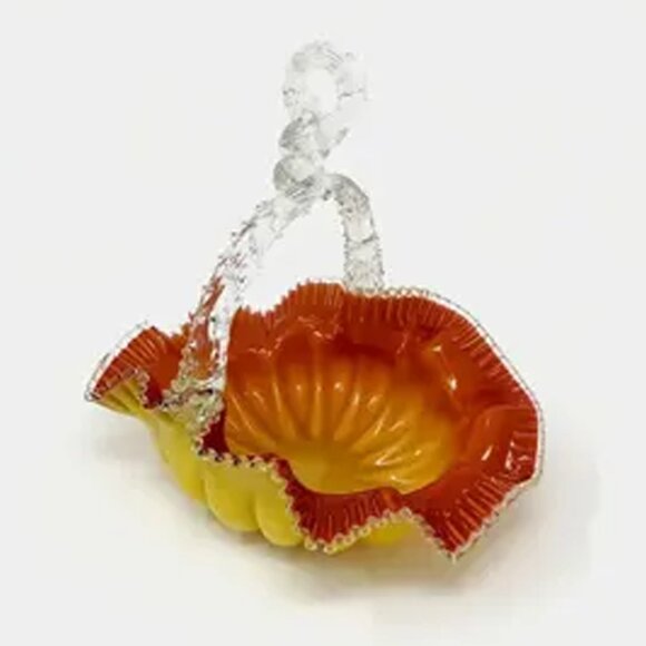 Persimmon Hand Blown Art Glass Basket With Thorn Handel - Picture 1 of 9